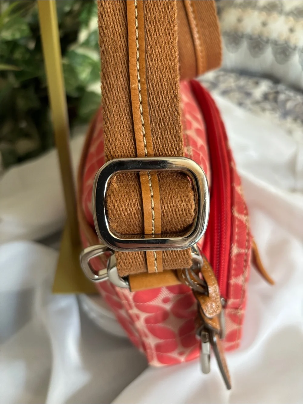 Vintage Fossil Signature Canvas Crossbody